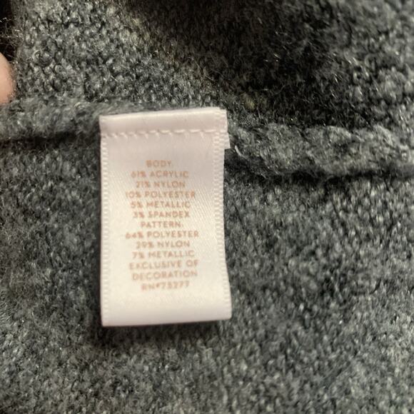 Lauren Conrad Women’s Sweater Penguin Sequins Fuzzy M Tunic Gray Whimsical - Picture 5 of 6